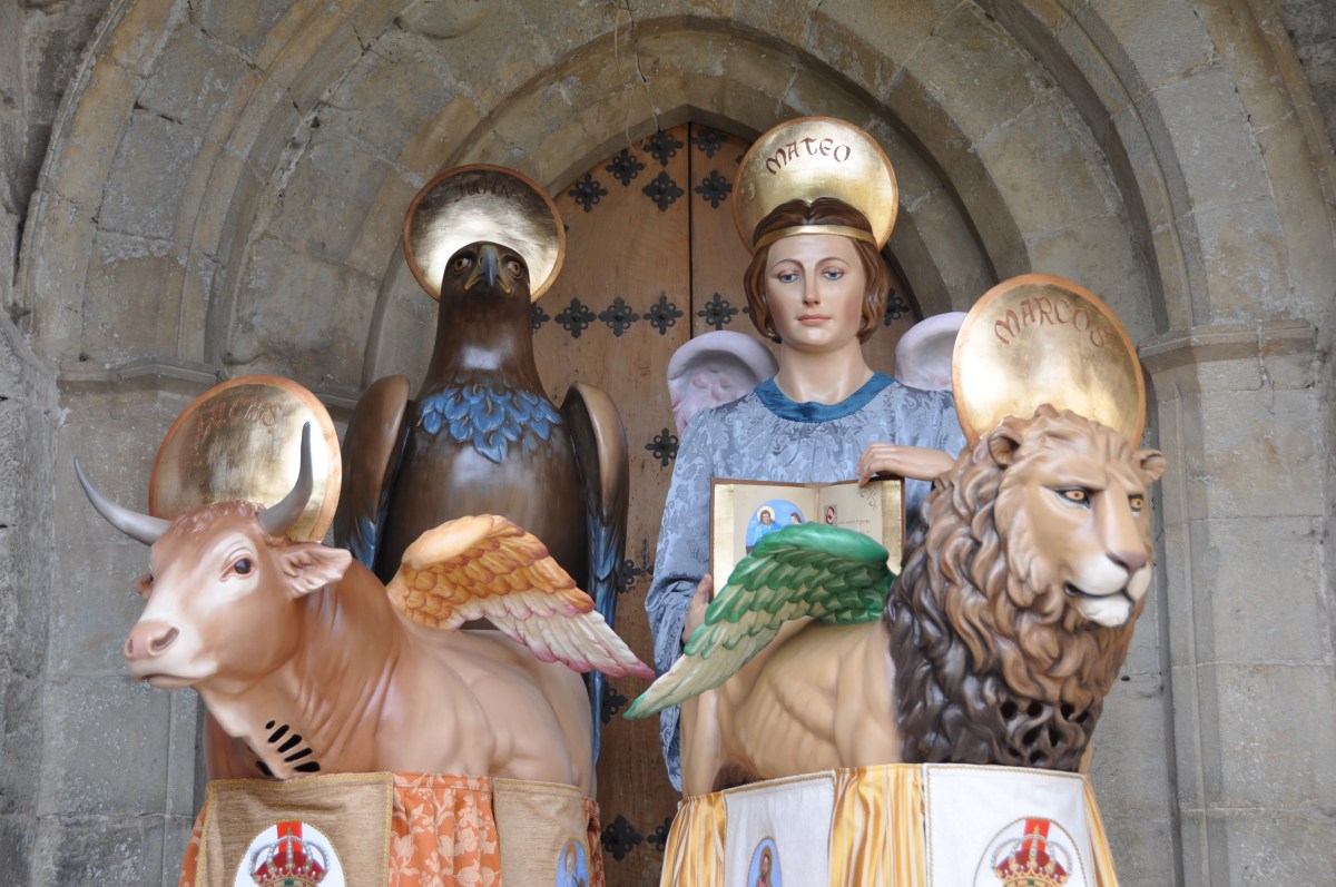 gigantes_tudela_evangelistas