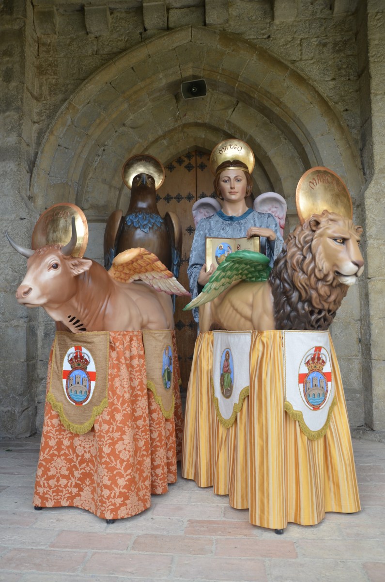 gigantes_tudela_evangelistas